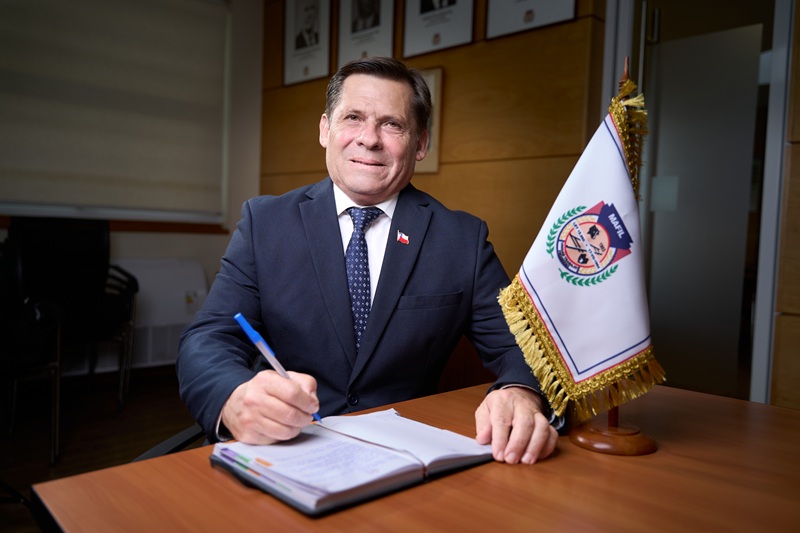 Carlos Taladriz